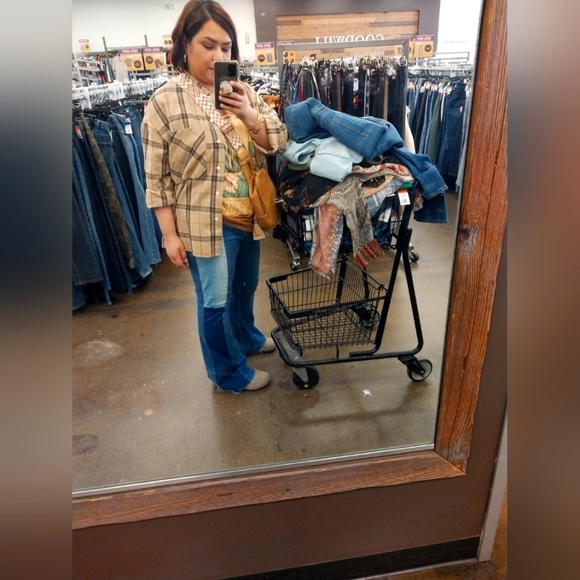 Meet your Posher, Yuridia - Picture 3 of 14